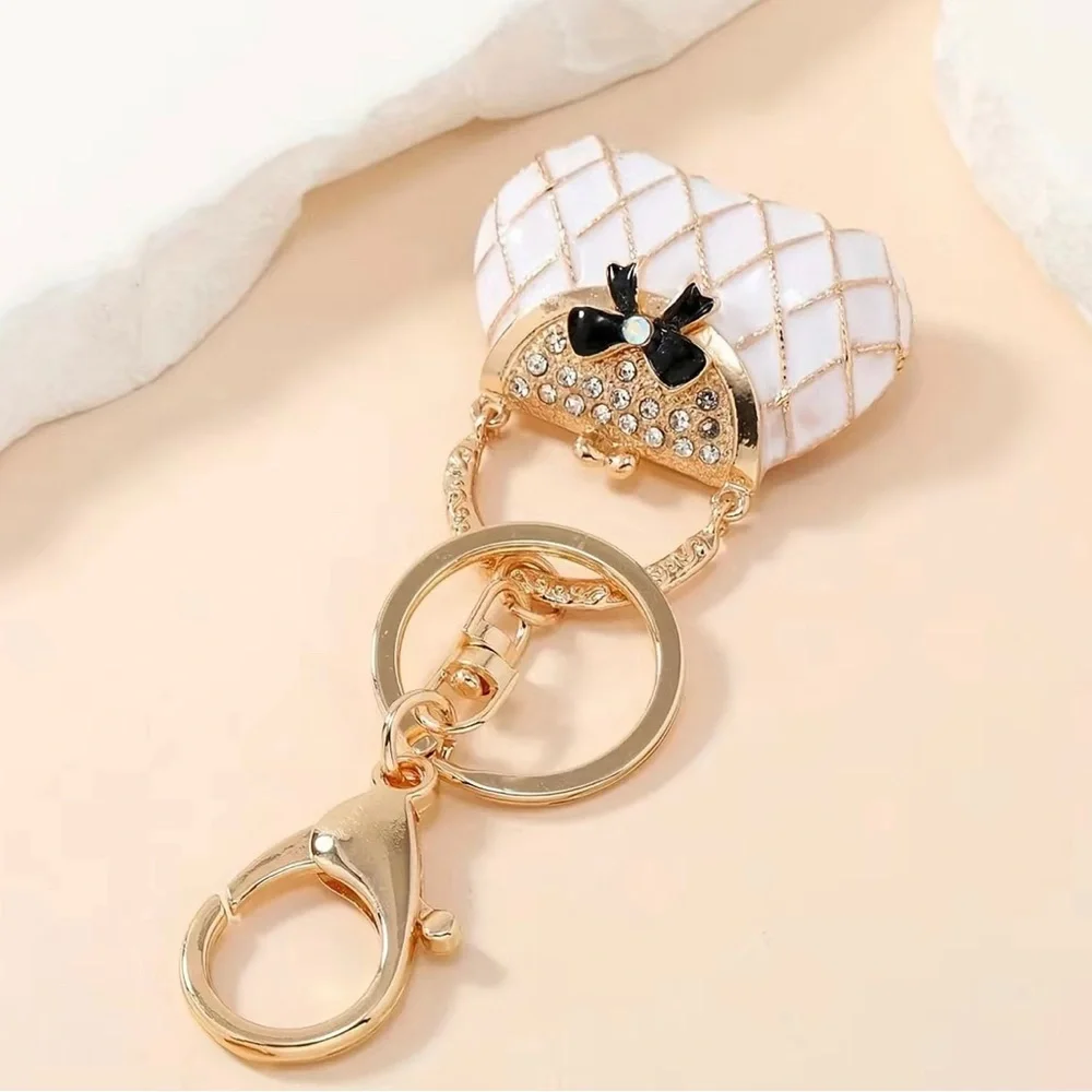 New Creative Cute Artificial Diamond-inlaid Metal Mini Handbag Keychain